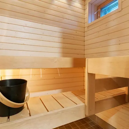 Luxury By Lapland Host